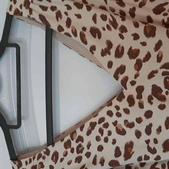 Express leopard print maxi XS NWT - Picture 6 of 10